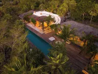 Villa Paz - la Villa Group - Pools