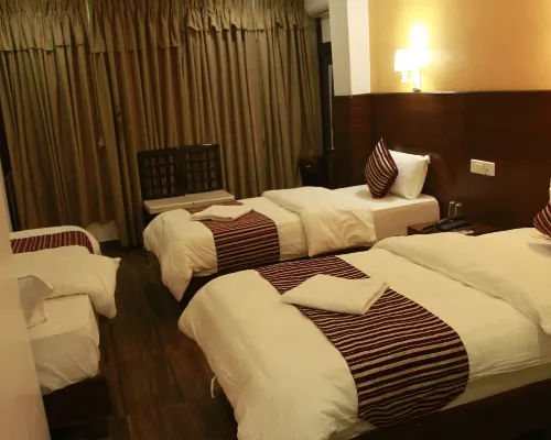 Hotel Lakeside Pvt. Ltd. Kamar Photos