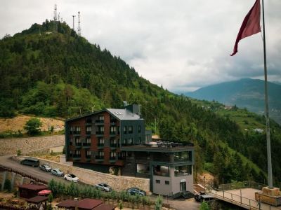 Ladur Resort Hotel