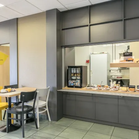 B&B Hotel Toulouse Centre Canal du Midi Отели рядом с достопримечательностью «Комплекс EDF Bazacle»