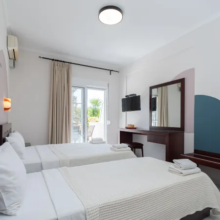 Naias Hotels in Sithonia