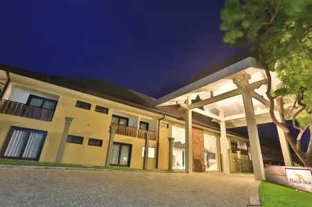 Rajarata Hotel Anuradhapura Отели рядом с достопримечательностью «Анурадхапура»