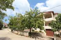 Rooms and Apartment Sanja