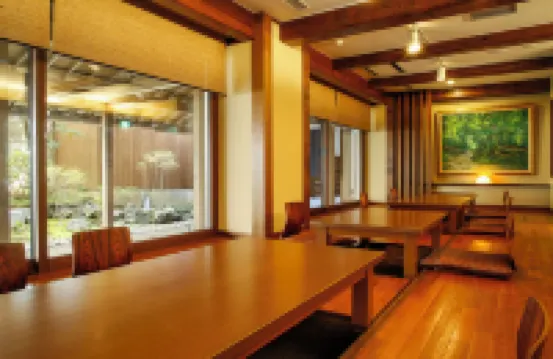 ซารุซาวะอิเกะ โยชิดายะ