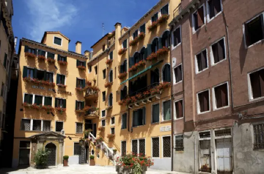 阿爾科德伽酒店