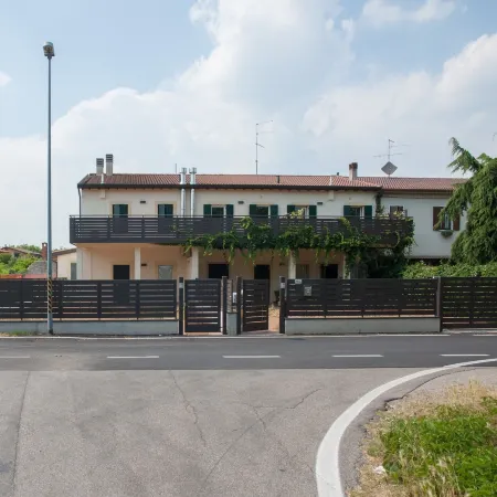 Gate To Verona