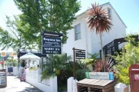 Knysna Inn Hotels in 