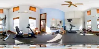 Econo Lodge Inn & Suites - Gym