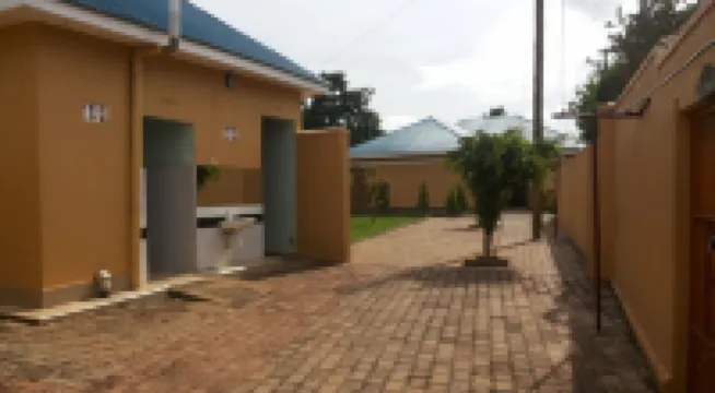Lira Tasha Hotel