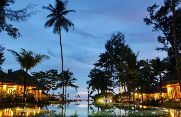 邦薩克村度假村-僅限大人