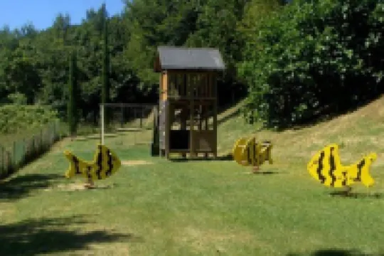 聖特魯米娜圖農場假日酒店