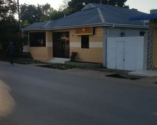 Raha Leo Inn Nổi bật Photos