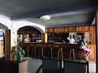 Hôtel - Appartement meublé " les Flots Bleu " - bar