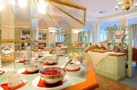 Ringhotel Hohe Wacht Hotels in Wangels