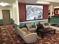 Super 8 by Wyndham Salmon