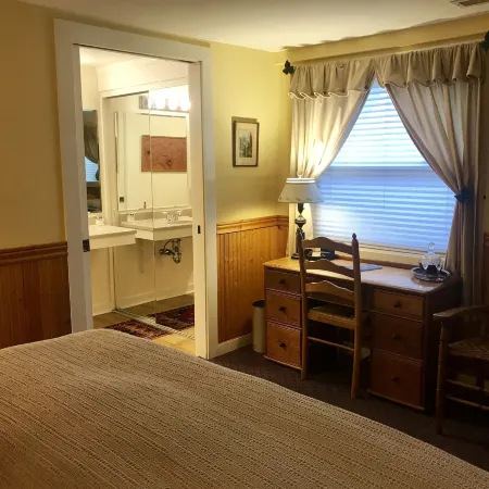 Arden Forest Inn