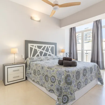 Apartamentos Castillo by Sur Suites