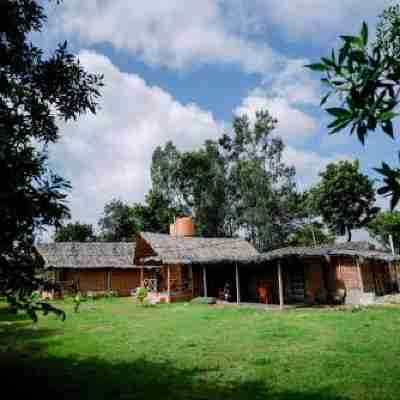 Hampi Waterfall Cottages Hotel Exterior