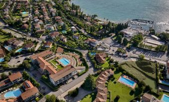 Le Terrazze Sul Lago Hotel & Residence