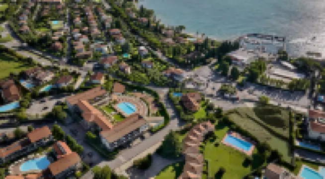 Le Terrazze Sul Lago Hotel & Residence