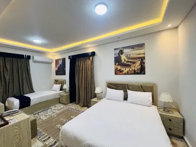فندق عاصمة الاهرامات Hotels near Khufu's ship