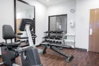 Comfort Inn la Porte - Gym