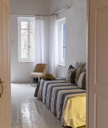 Platanos Cycladic House