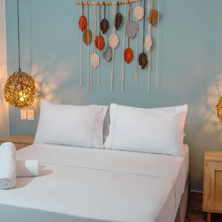 Traveler Hostel