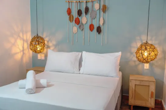 Traveler Hostel