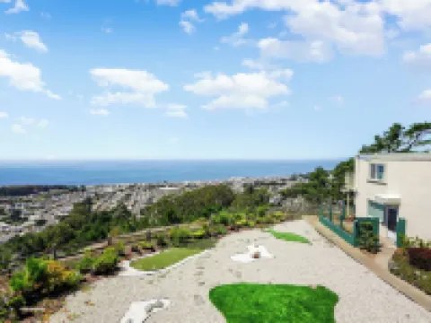 Relaxing 2-Bedroom Oasis in Pacifica パシフィカのホテル