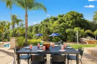 Grapevine by AvantStay Secluded 5Br Villa 4 Acres of Vineyards Avo Groves