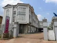 Prenox Hotel and Suites Hotels near Benin Airport