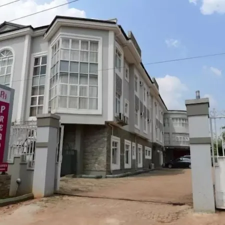 Prenox Hotel and Suites