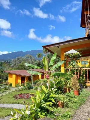 El Santuario Ecolodge Hotels in 