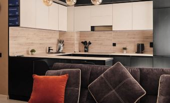 Seven City Apartments