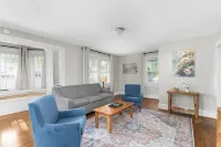 Renovated Mins to BHM CrossPlex-Central Park Chic