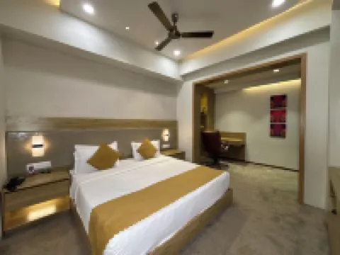 โรงแรมและร้านอาหาร MURLIWALA