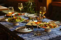 VinoOdor - Wine Boutique Hotel in Telavi - Breakfast