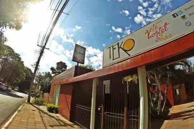 Teko Arte Hostel & Bar Hotel di 