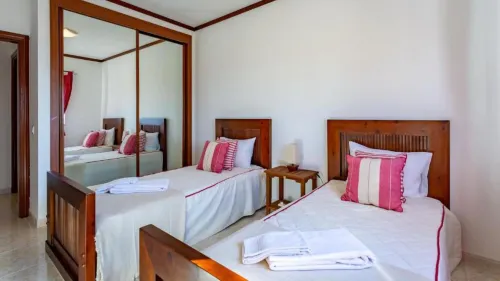 Alvor 2 Bedrooms Balcony Flat