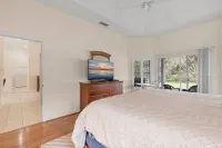 Sunrise Oaks Hotels in Port Orange