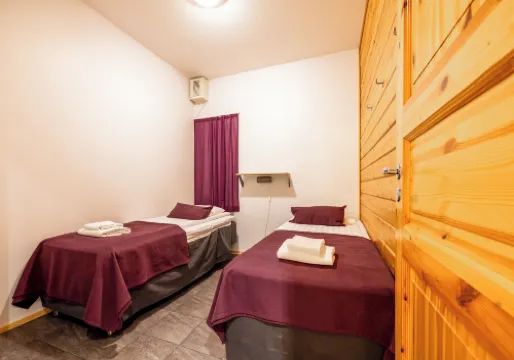 Spacious 3BR Apt. with Sauna