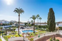 كولورفول فلات إن ريفييرا ديل سول آيف  7