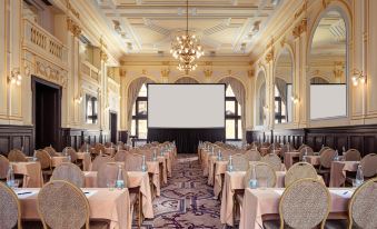Hotel Kings Court