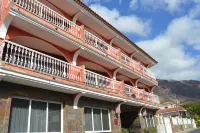 Hotel la Aldea Suites Hotels in Agaete