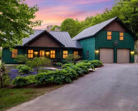 Luxury Riverfront Home on 15+ Private Acres • Hot Tub • Game Room • Sleeps 16 Hotels in Campton