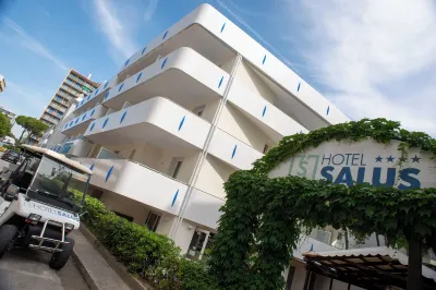 Hotel Salus Hotel in zona Spiaggia libera
