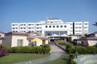 Hotel Holiday Resort