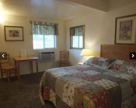 Temple View Lodge Отели рядом с достопримечательностью «Парк Каньон Вью»