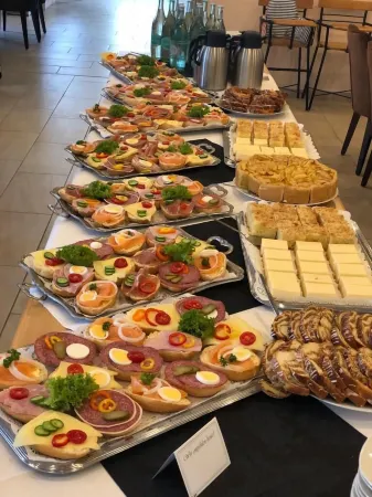 Hotel Bischoff Отели в г. Якобсвайлер